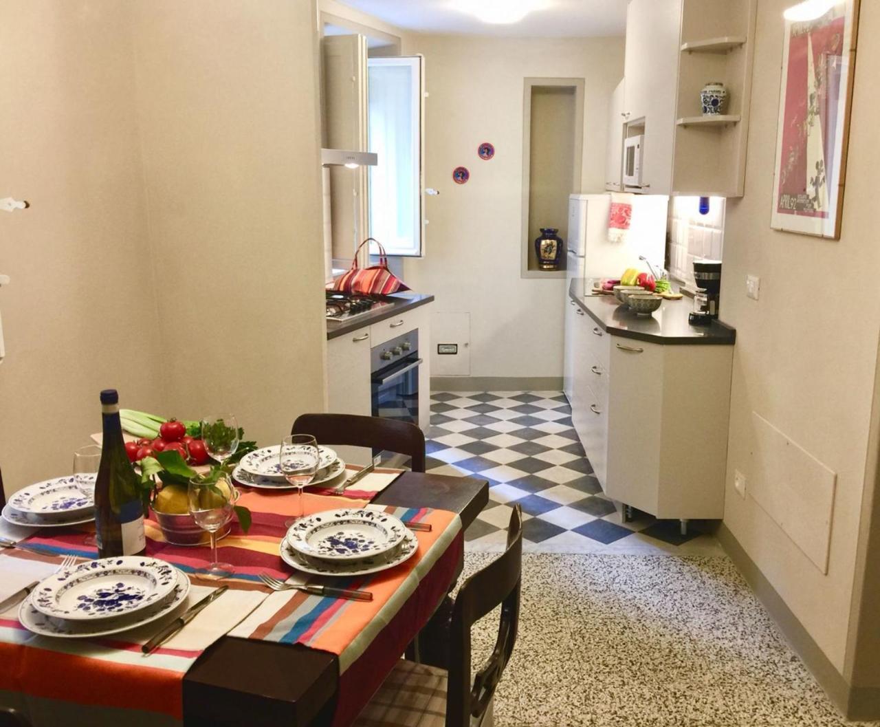 לוקה Casa Albertina מראה חיצוני תמונה